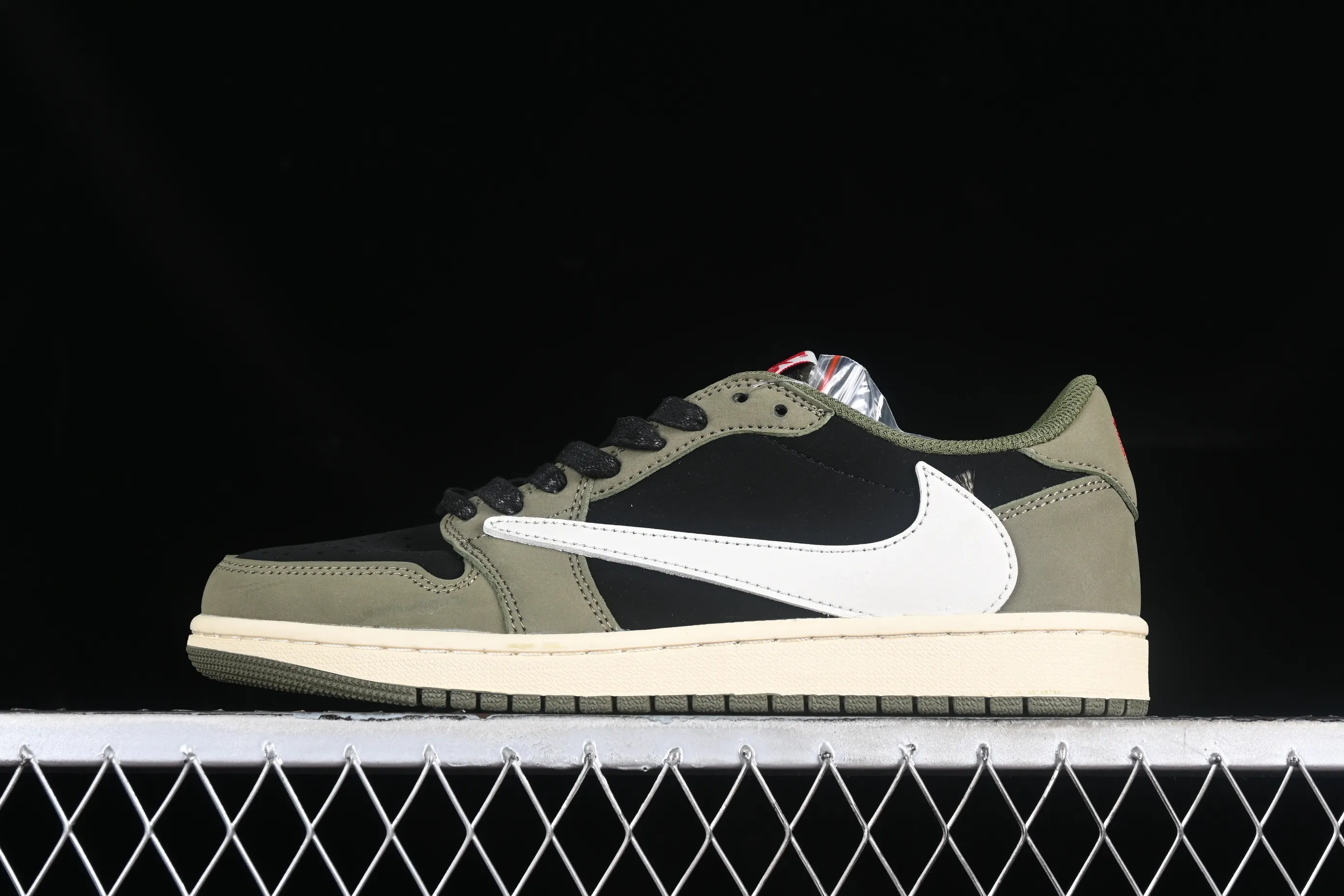 All categories Air Jordan Jordan series basketball shoes Air Jordan 1 Low B1 special price Travis Scott x Air Jordan 1 Low OG AJ1 Joe 1 undercut low DM7866-002